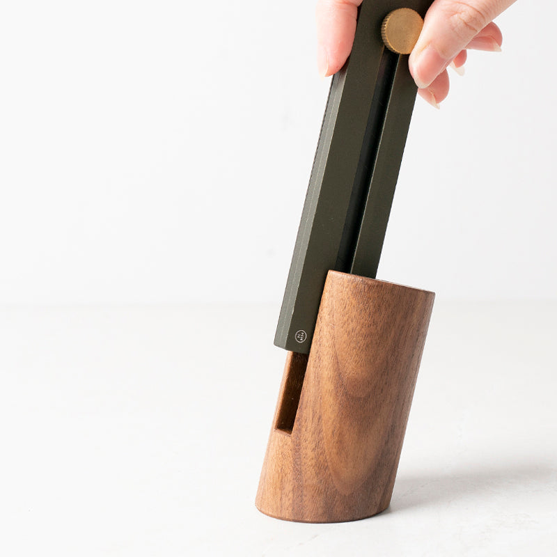 knife stand pad, sticky pad