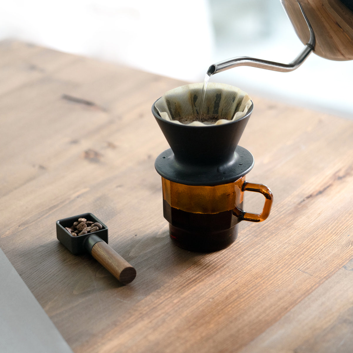 ceramic coffee dripper, pour-over dripper